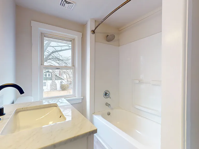 200 Saint Louis Ave #202 — Photo 13