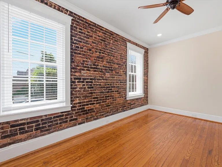 417 E Drayton St — Photo 15