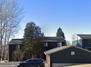 940 N 17th St APT 4, Billings, MT 59101