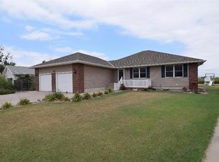 1708 Copper Creek Ct, Hays, KS 67601