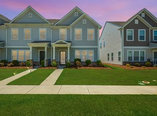 326 Surfbird Rd #388, Summerville, SC 29486
