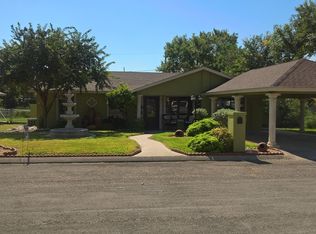 614 Holt St, Del Rio, TX 78840