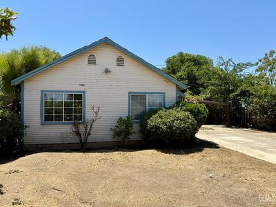 125 P St, Bakersfield, CA, 93304