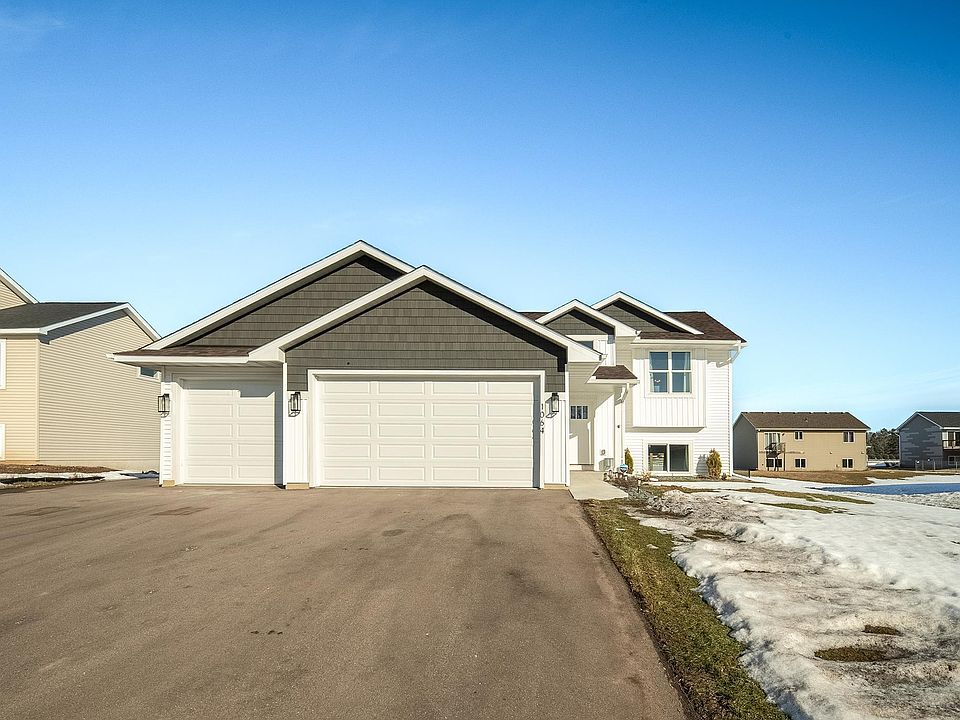 1st image of 1064 Sharptail Run