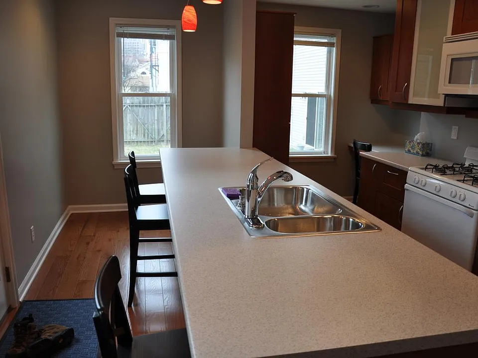 Kitchen island