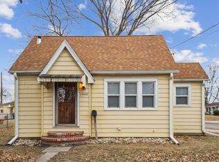 2800 E 4th St, Waterloo, IA 50703