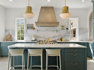 1301 Mount Curve Ave, Minneapolis, MN 55403