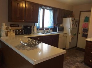 521 W 5th St, Pierre, SD 57501