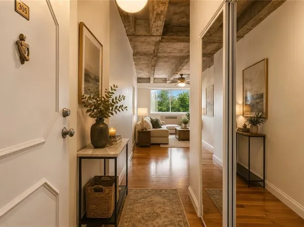 2479 Peachtree Rd NE APT 305, Atlanta, GA 30305
