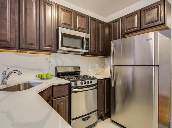 33 Hancock Ave APT 3R, Jersey City, NJ 07307