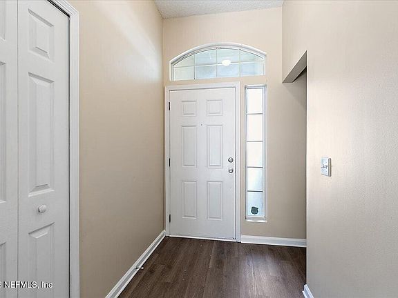 3rd image of 6486 HANNAH STABLES Drive