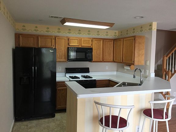 Renovated Kitchen. New Microwave installed.