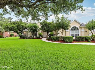 641 Thornwood Ln, Orange Park, FL 32073