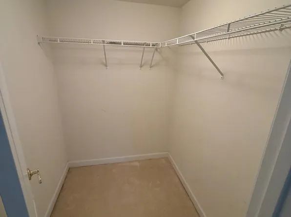 20360 Stillhouse Branch Pl, Sterling, VA