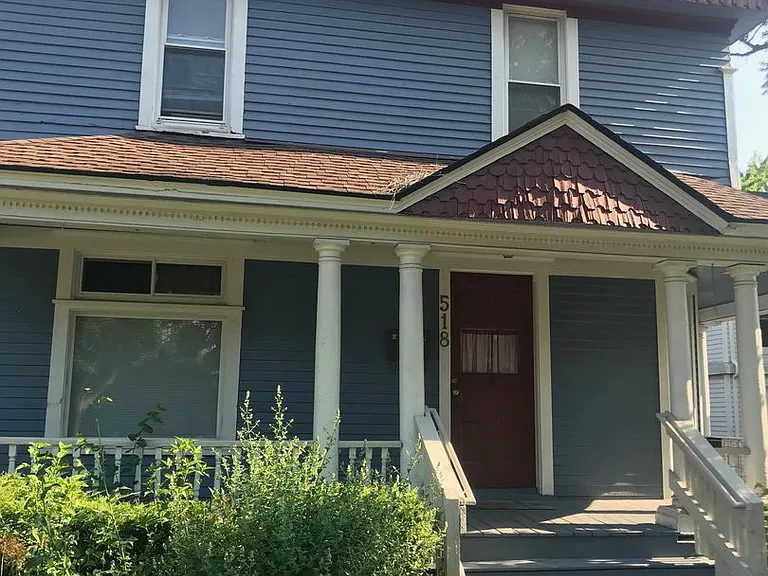 518 Washtenaw Ave — Photo 2