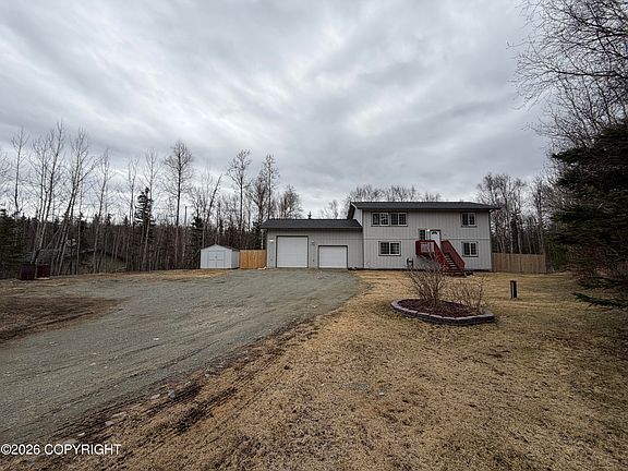 4th image of 2790 E Wanamingo Dr