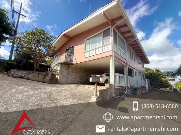 2144 Haena Dr, Honolulu, HI 96822