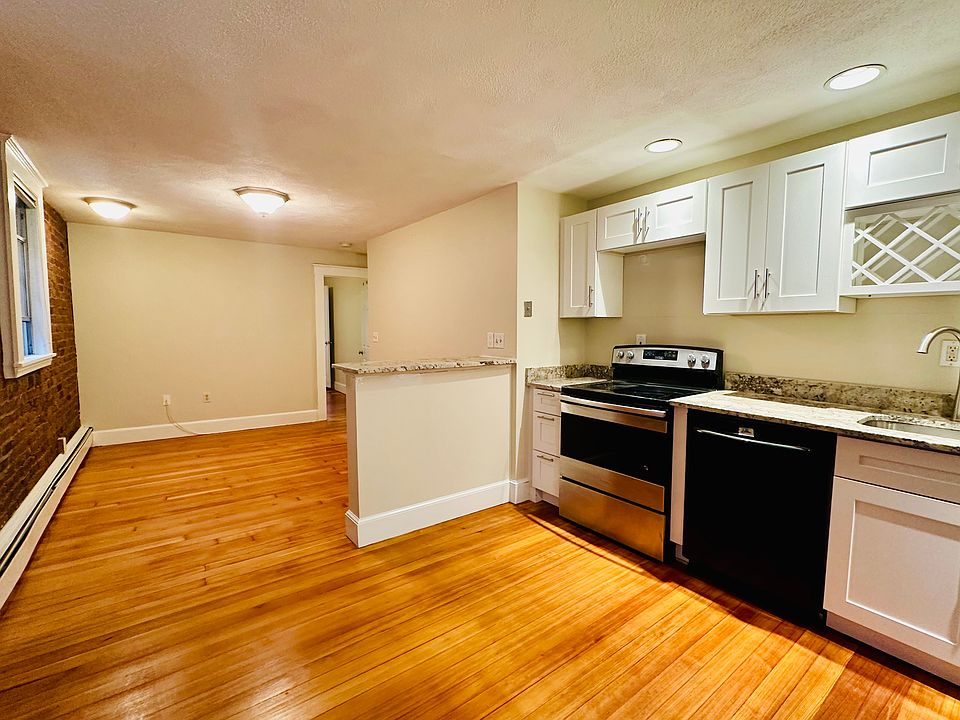 1st image of 39 South St