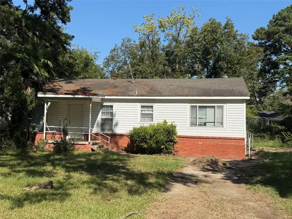 2092 Pinecroft Cir, Shreveport, LA 71108