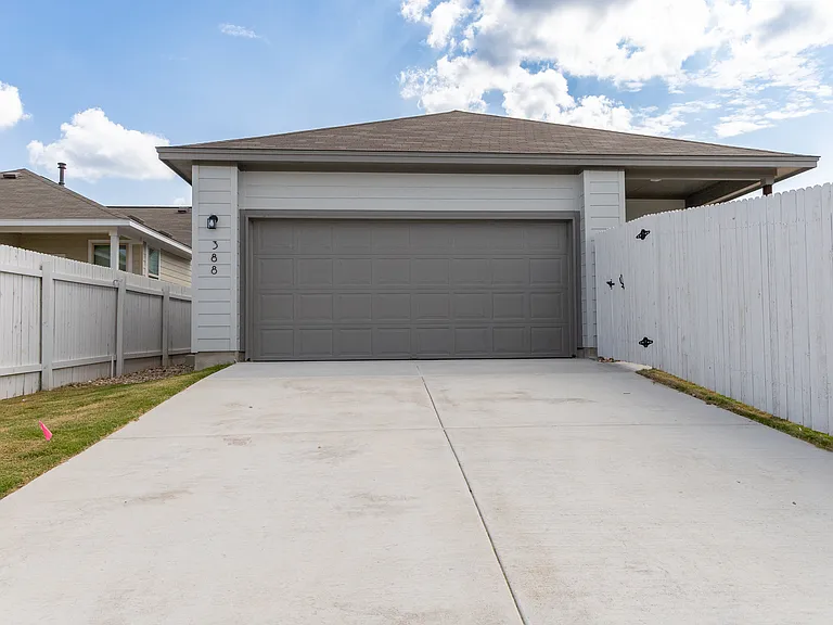 388 Glocken Ln — Photo 23