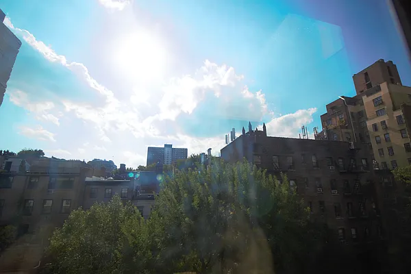 Rented by City Connections Realty | media 14