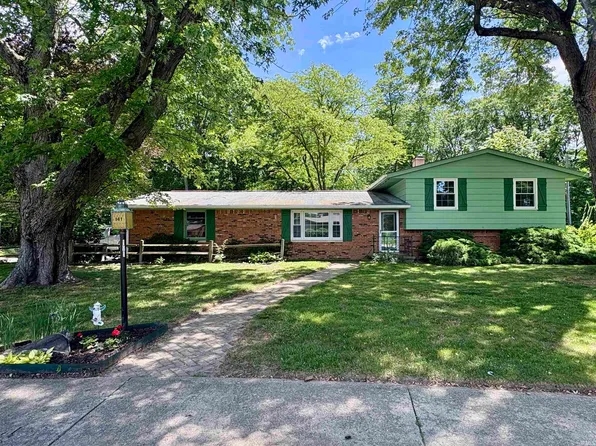 141 Indian Rock Dr, West Lafayette, IN 47906