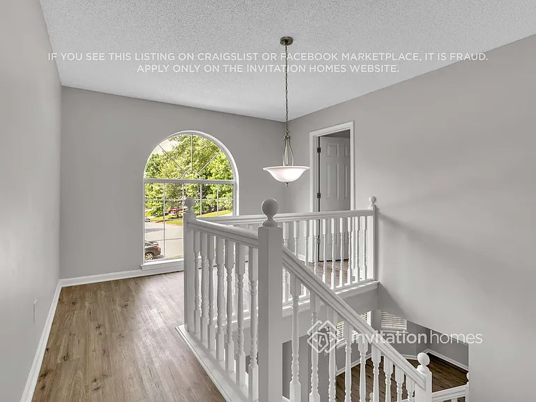5614 Carriage Walk Way — Photo 17