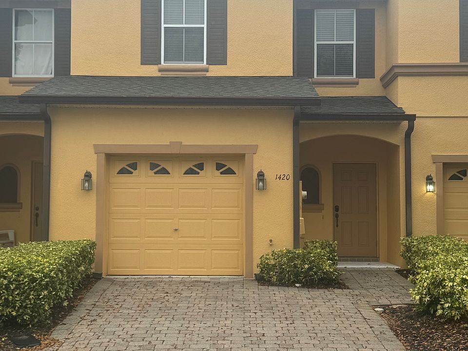1st image of 1420 Retreat View Cir