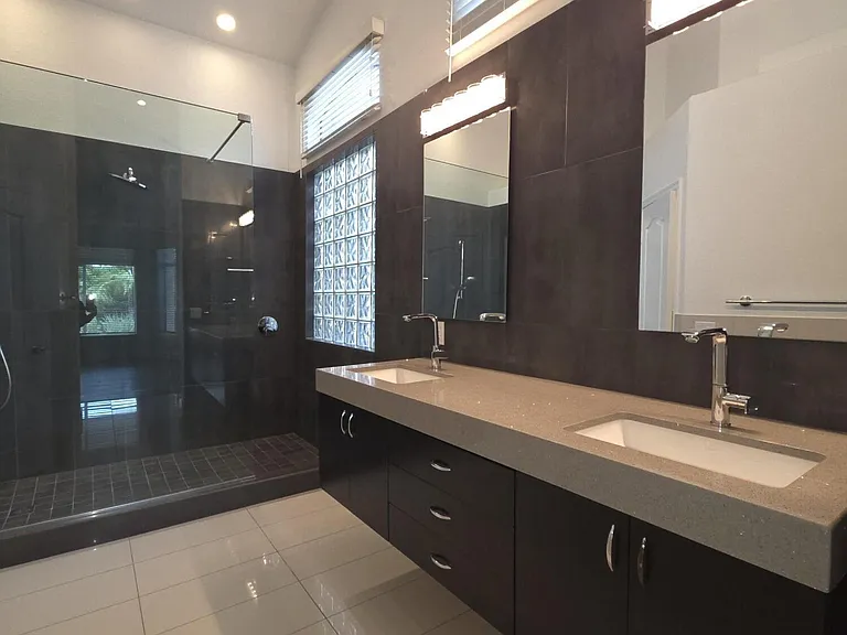 15026 N 54th Pl — Photo 9