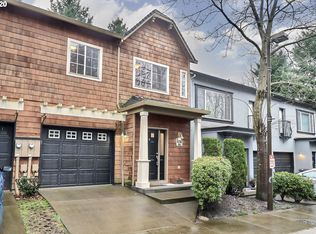8136 SE Aspen Summit Dr, Portland, OR 97266