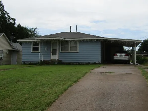 614 W Franklin Ave, Weatherford, OK 73096