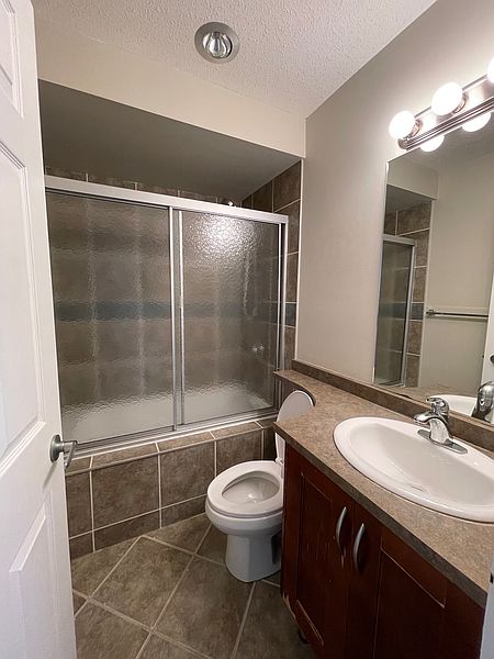 Edmonton House for rent - 3 Bedrooms — photo 23