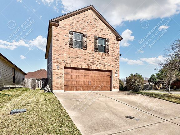 4th image of 14401 Lake Victor Dr