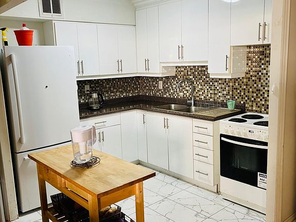 4th image of 330 Dixon Rd Unit 408