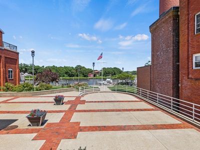 45 Main St #101, Wareham, MA, 02571