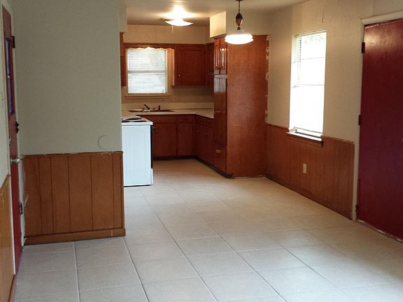 Kitchen with new tile surface