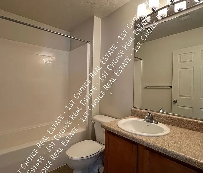 12923 Townsend Dr #611 — Photo 14