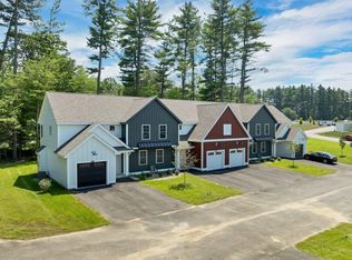 7B Mustang Dr #B, Litchfield, NH 03052