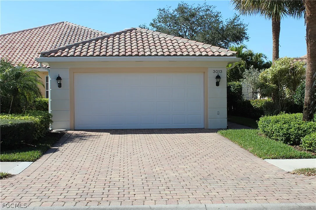 2 bed, 2.0 bath, 1540 sqft, $4,250 — Photo 1