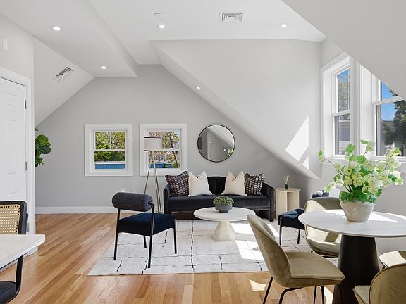 4th image of 174 Walnut St #3