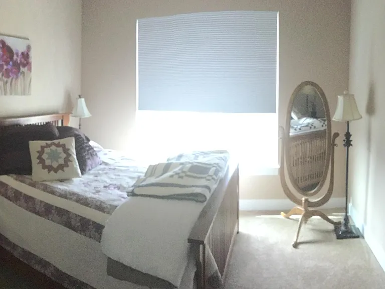 Guest bedroom