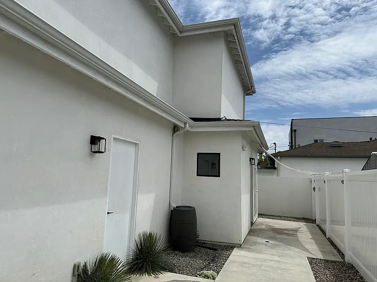 4104 Michael Ave — Photo 10