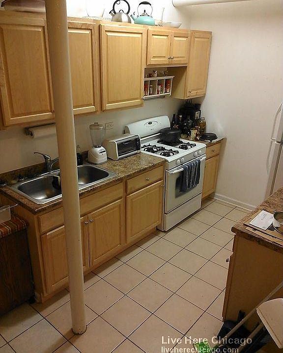 1st image of 4410 N Winchester Ave APT G