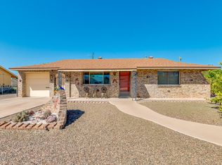 10202 W Desert Hills Dr, Sun City, AZ 85351