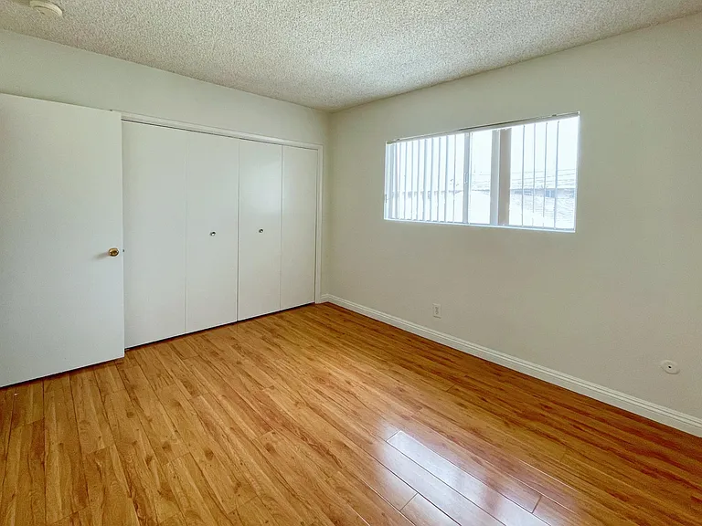532 N New Ave #12 — Photo 18
