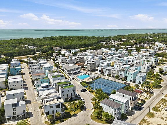 5th image of 94825 Overseas Hwy #8