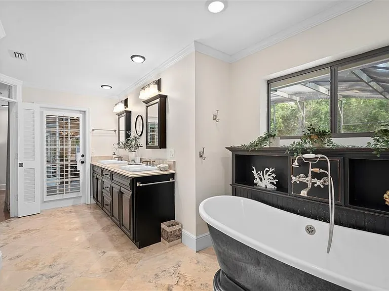 2214 Earleaf Ct — Photo 26