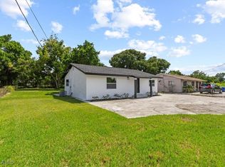 328 Nogales St, Fort Myers, FL 33916