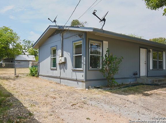 5th image of 111 Sage Dr