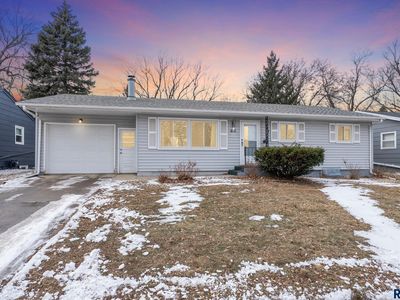 605 S Edward Dr, Sioux Falls, SD, 57103